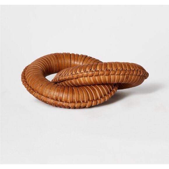 Threshold Studio McGee Round Linked Circles Links Leather Decor New - Picture 1 of 5